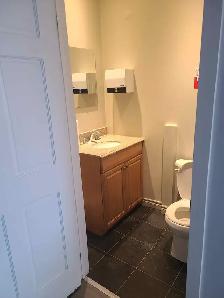 Commercial Unit for Lease in Vaughan - Photo 7