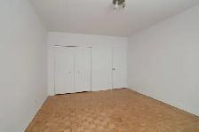two bedroom apartment in Outremont - ID 4537 - Photo 7