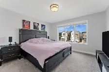 2 Storey w/ SEPARATE ENTRANCE  in sought after Marquis - Photo 6