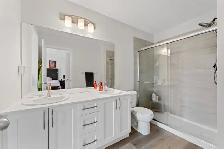 2 Storey w/ SEPARATE ENTRANCE  in sought after Marquis - Photo 7