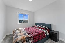 2 Storey w/ SEPARATE ENTRANCE  in sought after Marquis - Photo 8