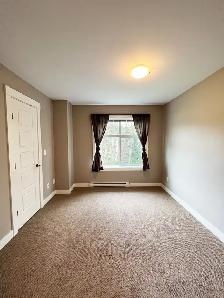 2-Bedroom 2-Bathroom l 504-110 Baxter Avenue l Townhouse - Photo 7