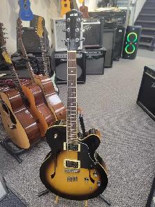 Yamaha AE 500 Hollow Body Electric Guitar - Photo 2