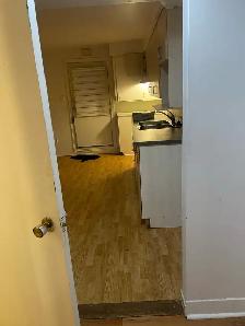 2 1/2 rénové tout inclus à Montréal