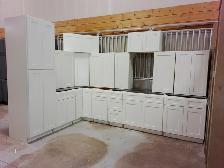 Kitchen Cabinet Sets at Bryan's Navan Pop-up Auction - Photo 9