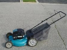 PARENTS DOWNSIZING 21' YARDWORKS EX SERIES 6.75HP LAWNMOWER! - Photo 3