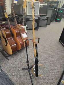 Squier Strat By Fender Electric Guitar - Photo 7