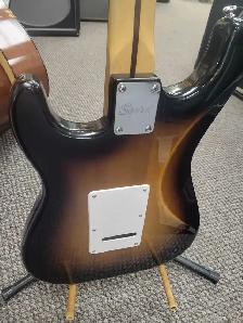 Squier Strat By Fender Electric Guitar - Photo 8