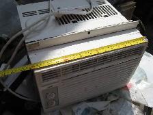 Arctic King Window Air Conditioner - Photo 2