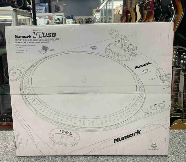Numark Turntable With USB Audio Interface