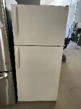 Réfrigérateur blanc 28'' hauteur 62'' Whirlpool