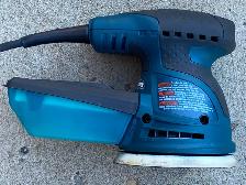 Bosch 120V 5-inch Corded Palm Random Orbital ROS10. Like New - Photo 3