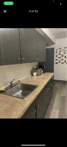 2 bedroom 1 bathroom july 1st - Photo 2