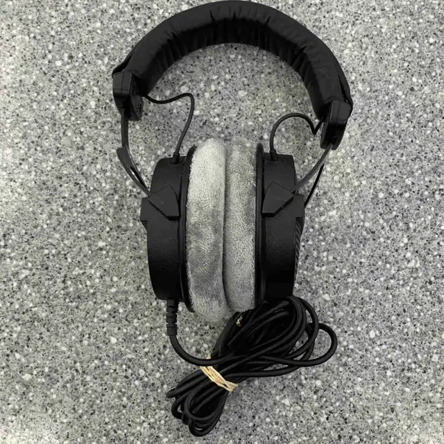 Beyerdynamic DT 990 Pro