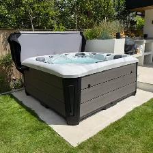STARGATE HOT TUB FOR SALE