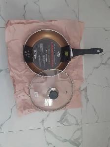 BRAND NEW (Never used) LAGOSTINA 10'' COPPER Non-Stick Skillet