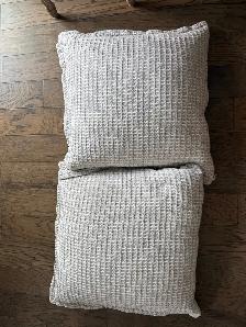 blanket & pillows - Photo 4