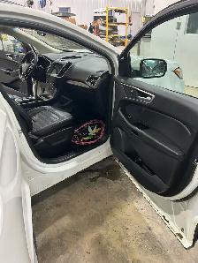 2020 Ford Edge SEL - Photo 6