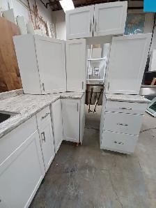 White Kitchen Cabinet Set - Photo 4