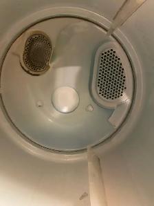 Whirlpool Dryer - Photo 2