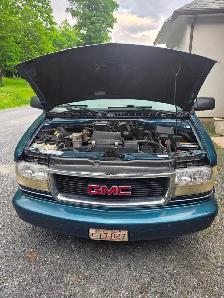 AWESOME 1998 GMC SAFARI - Photo 8