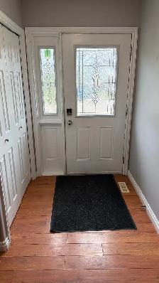 3 bedroom 2.5 bathroom house for rent - Photo 2