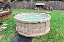 Hot Tub Rentals - Photo 10