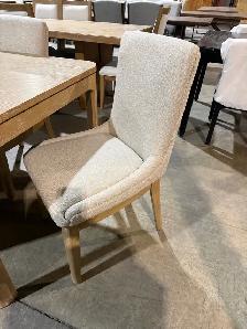 72"-90" Dining table with leaf and 8 chairs - Photo 3