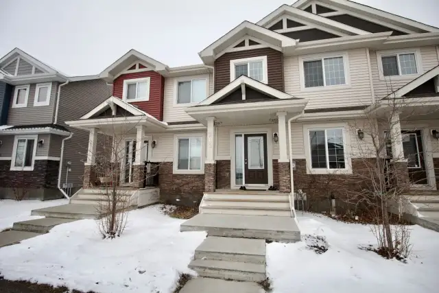 Southfort 3 Bed 2.5 Bath Dbl Garage Fort Saskatchewan
