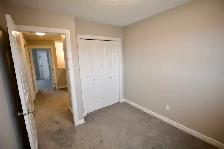 Southfort 3 Bed 2.5 Bath Dbl Garage Fort Saskatchewan - Photo 9