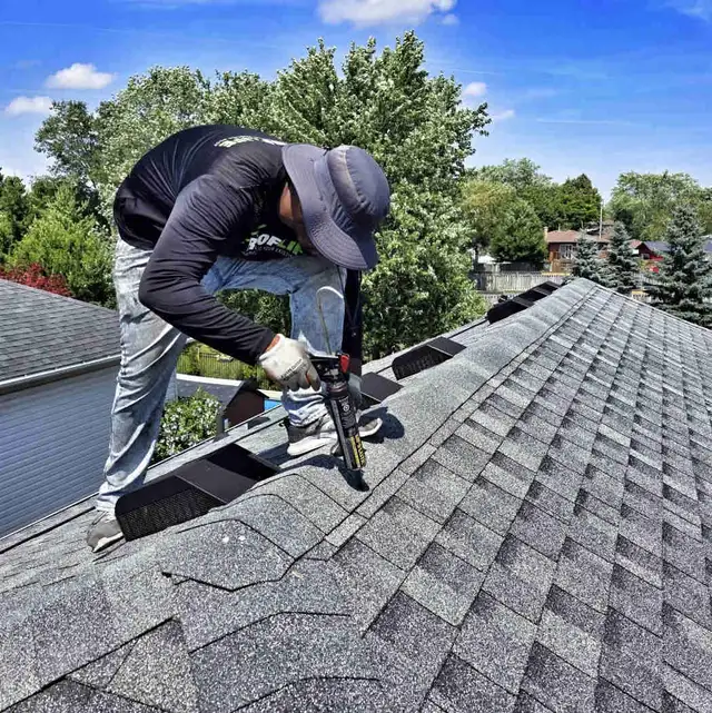 Toronto Roof Repairs - JUNKTEENS
