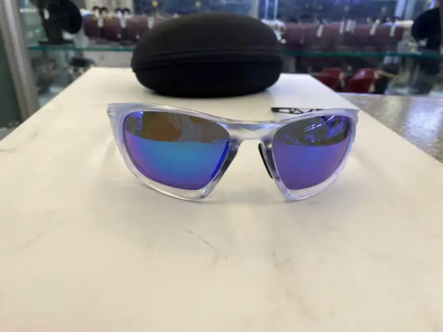 NEW IN! Oakley 009431-0660 Lateralis  Sunglasses