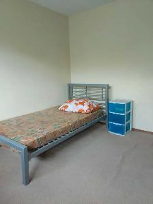 room for rent - Photo 3
