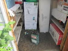 For Sale Can of Oil - Photo 2
