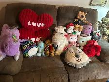 stuffed animals - Photo 2