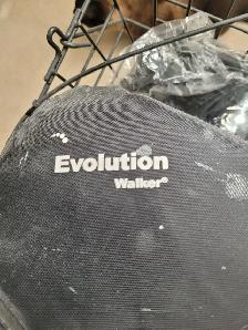 evolution upright walker - Photo 2