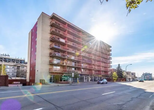 1 bedroom 1 bath apartment with elevator