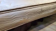 Queen Bed: Boards, frame and mattress - Photo 6