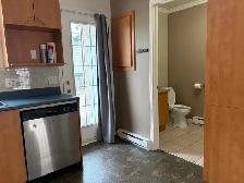1ER JUILLET- CENTRE VILLE JOLIETTE- SPLENDIDE 4 1-2 MAISON VILLE - Photo 7