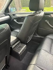 2004 BMW 330xi Sedan - Photo 7
