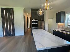 2 bedroom 2 bathroom available for rent in Port Credit - Photo 9