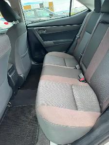 2017 Toyota Corolla LE : No Reported Accidents - Photo 9