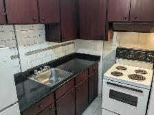 One Bedroom Apt. Downtown. All incl. utils. $1,125 - Photo 2
