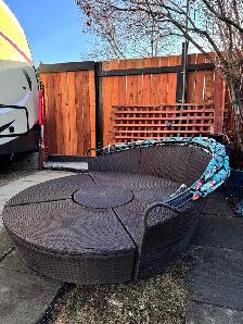 Round Wicker Patio Daybed / Modular Sectional  No Cushions  $300 - Photo 2