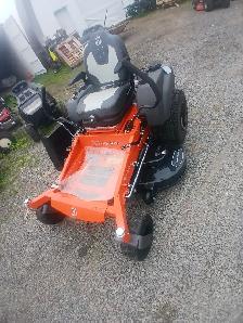 HUSQVARNA CLEARANCE SALE - Photo 2