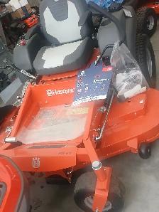 HUSQVARNA CLEARANCE SALE - Photo 6