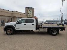 2022 Ford Super Duty F-550 DRW XLT 4WD Crew Cab 179 WB 60 CA - Photo 10