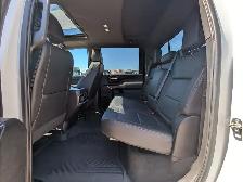 2022 Chevrolet SILVERADO 2500HD High Country 6.6L Gas/Touch Nav/ - Photo 18