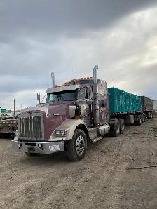 Class 1 Truck Drivers Needed (SUPER B / Triaxle Flatbed)