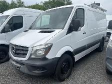 2016 Mercedes-Benz Fourgonnettes de chargement Sprinter toit bas